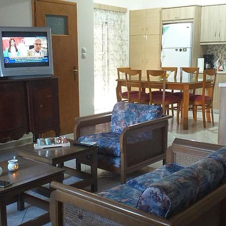 Toulas House Elíka Zewnętrze zdjęcie