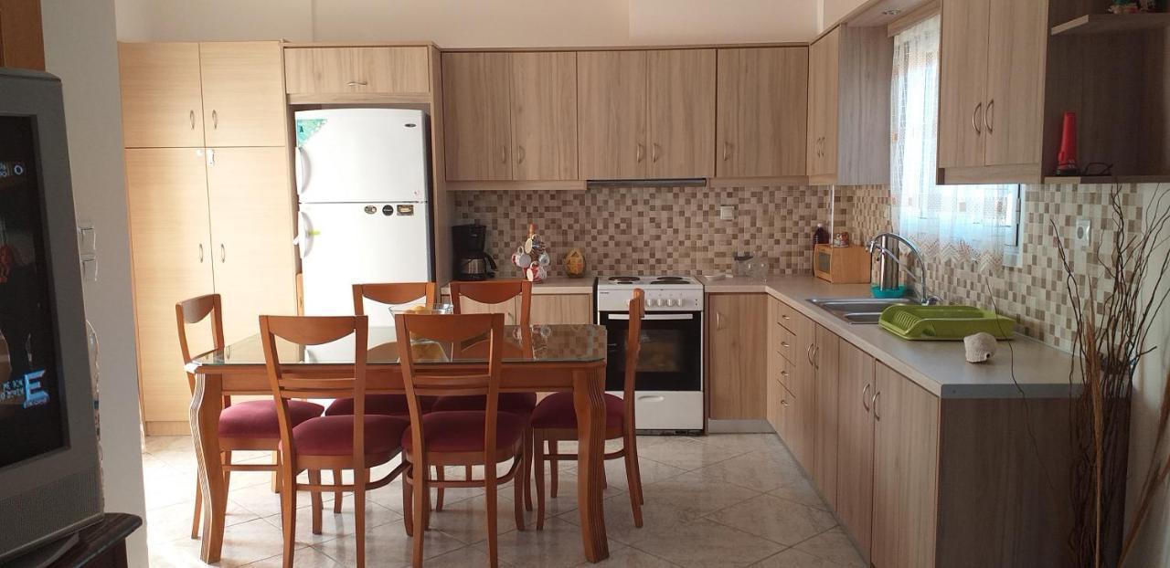 Toulas House Elíka Zewnętrze zdjęcie